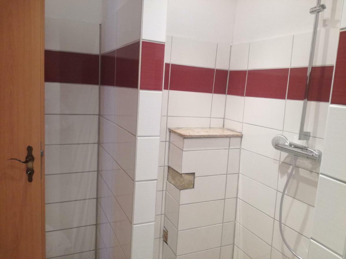 Pension Schlosswache-Zerbst Esterno foto